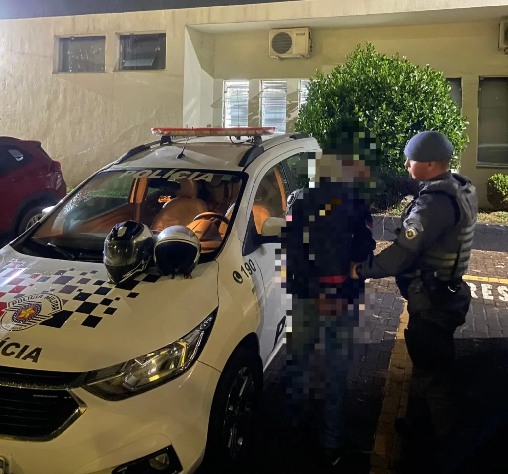 policia-militar-prende-homem-armado-em-mogi-guacu-e-apreende-motocicleta-em-itapira